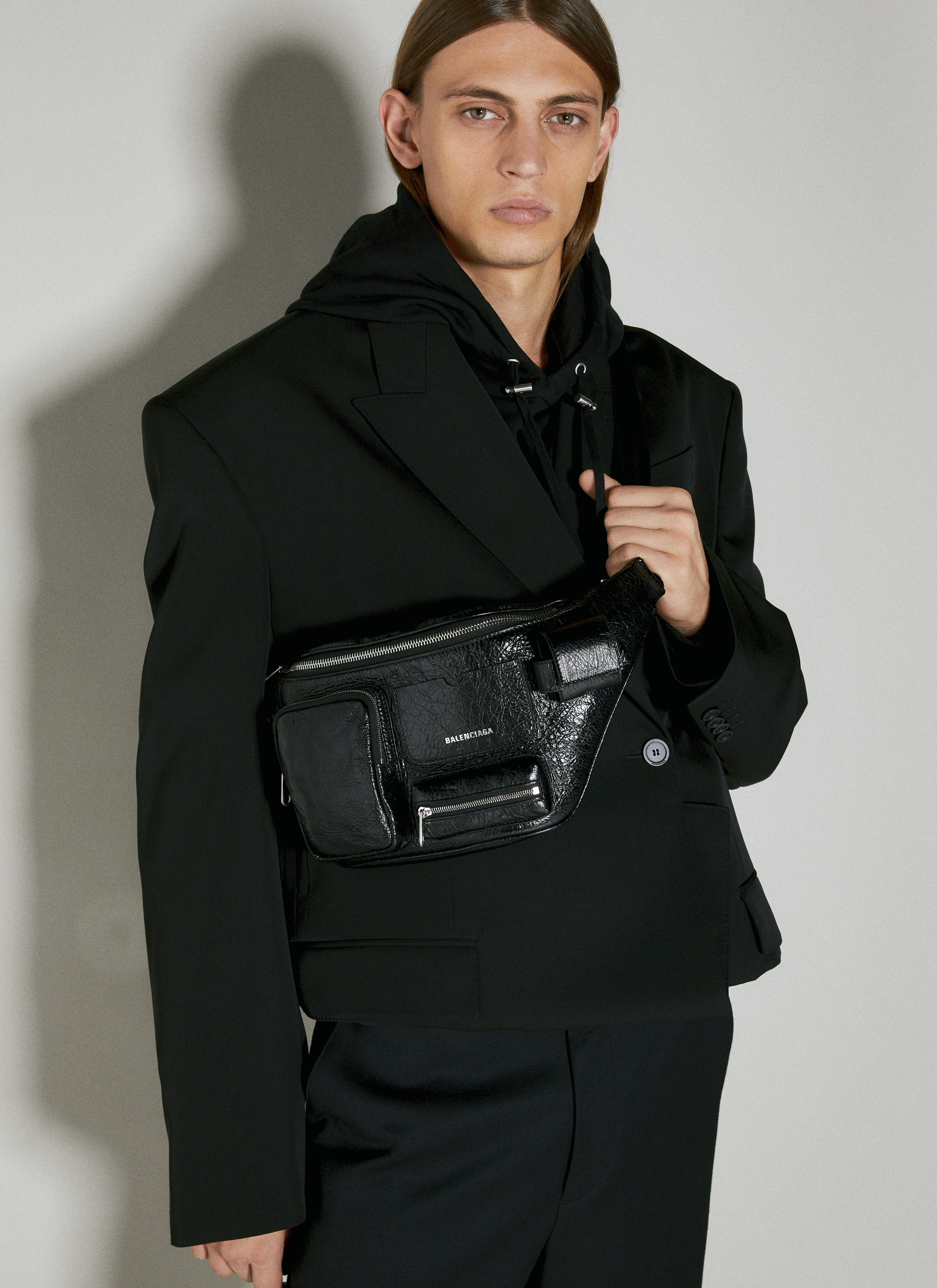 BALENCIAGA Superbusy Belt Bag ウエストポーチ Balenciaga Black Superbusy Belt Bag Balenciaga