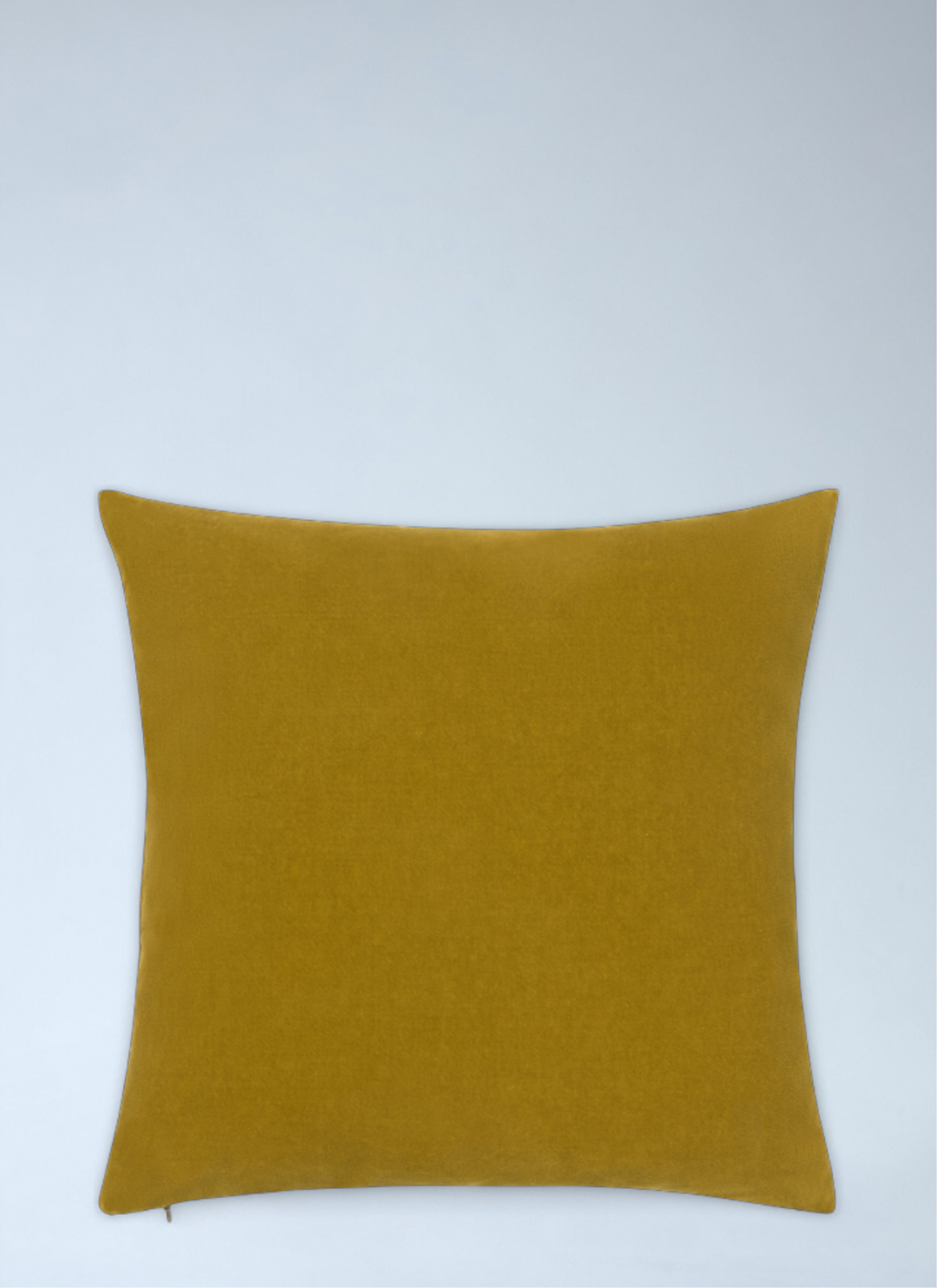 Christina Lundsteen Unisex Gold Velvet Cushion - Textiles One Size