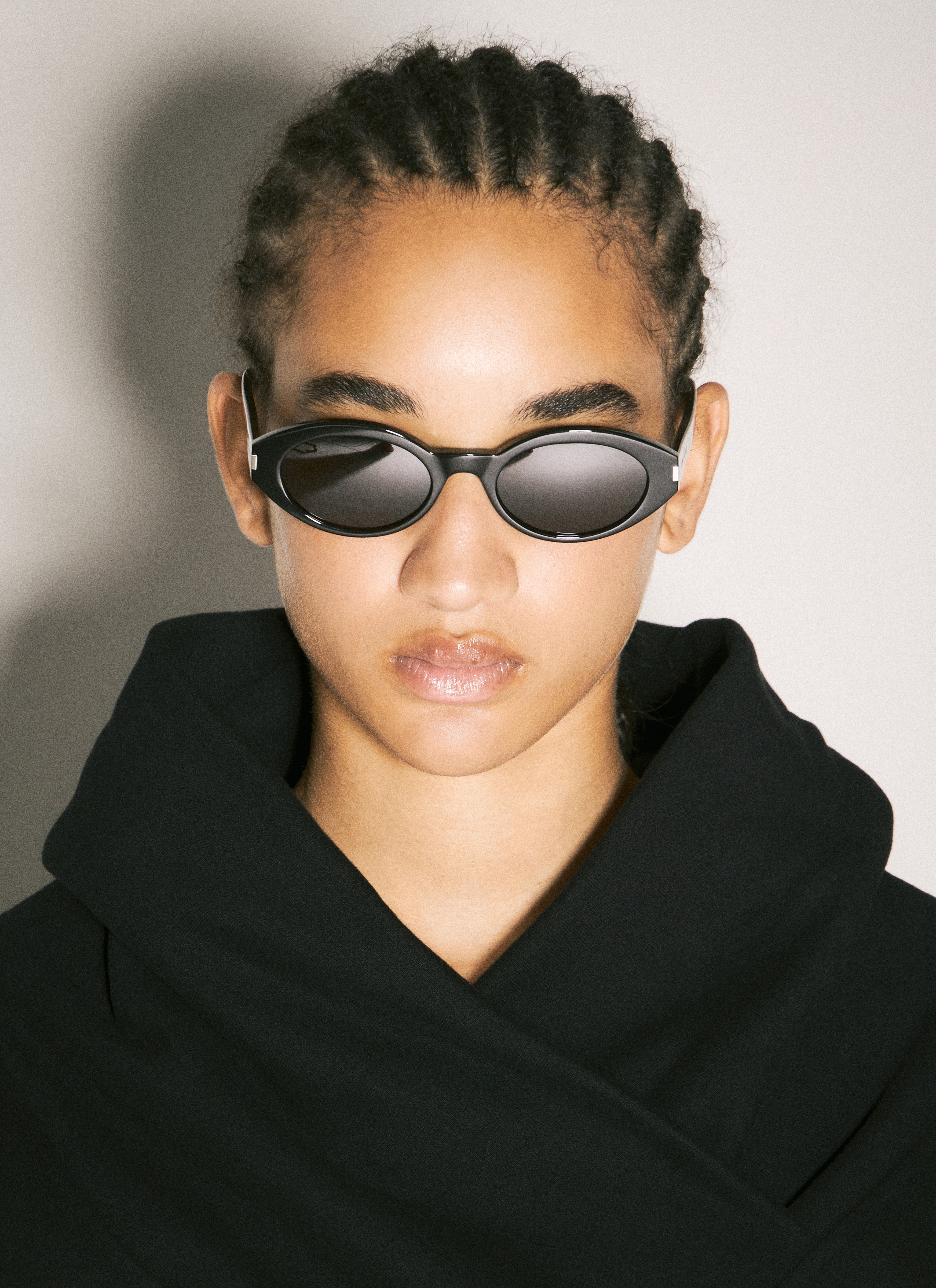 Saint Laurent Women's' SL 567 Sunglasses in Black | LN-CC®