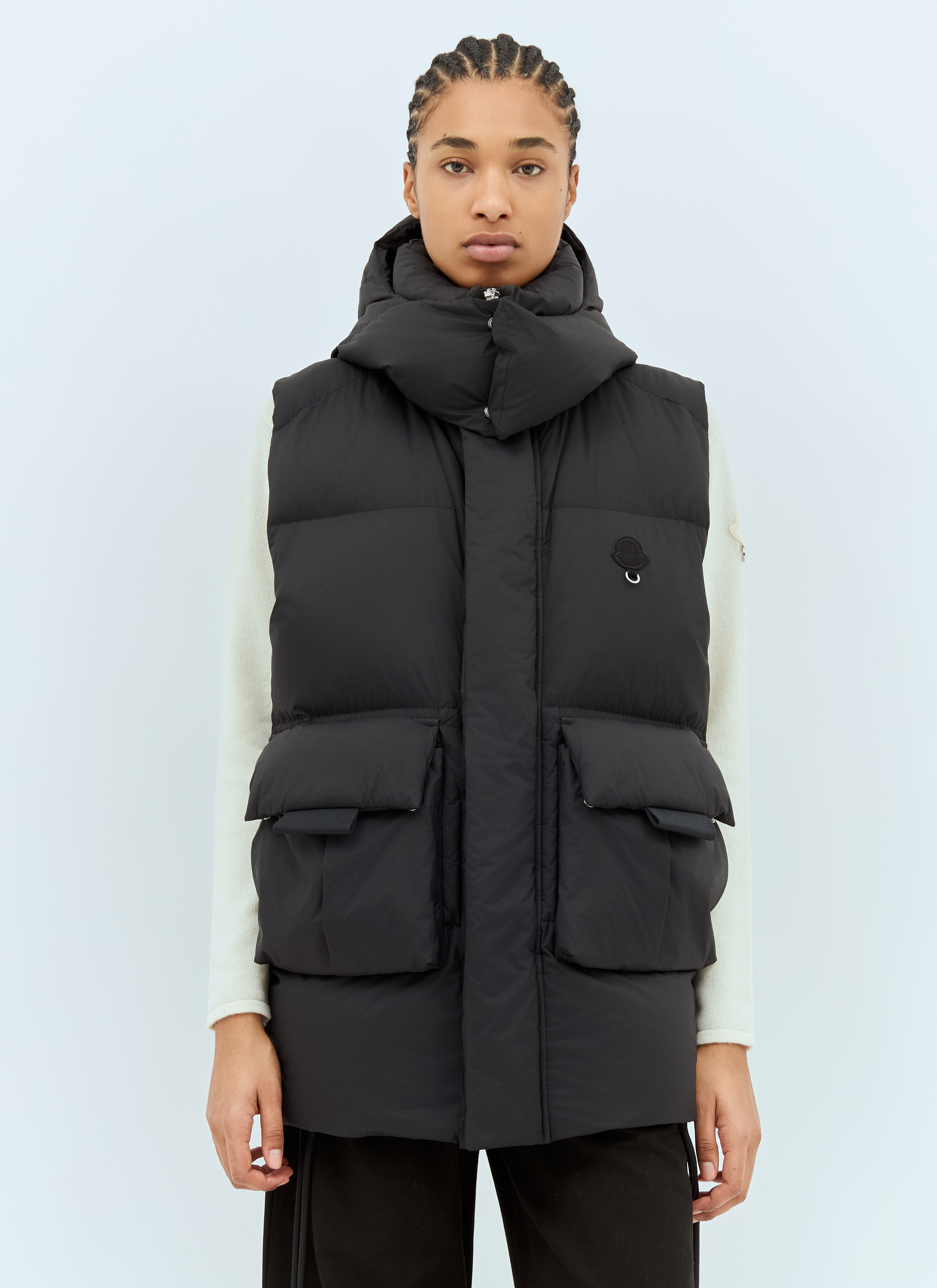 関税込 国内発送 MONCLER X WILLOW SMITH SABELA ダウンベスト Moncler x Willow Smith Sabela Down Vest in Black für Damen