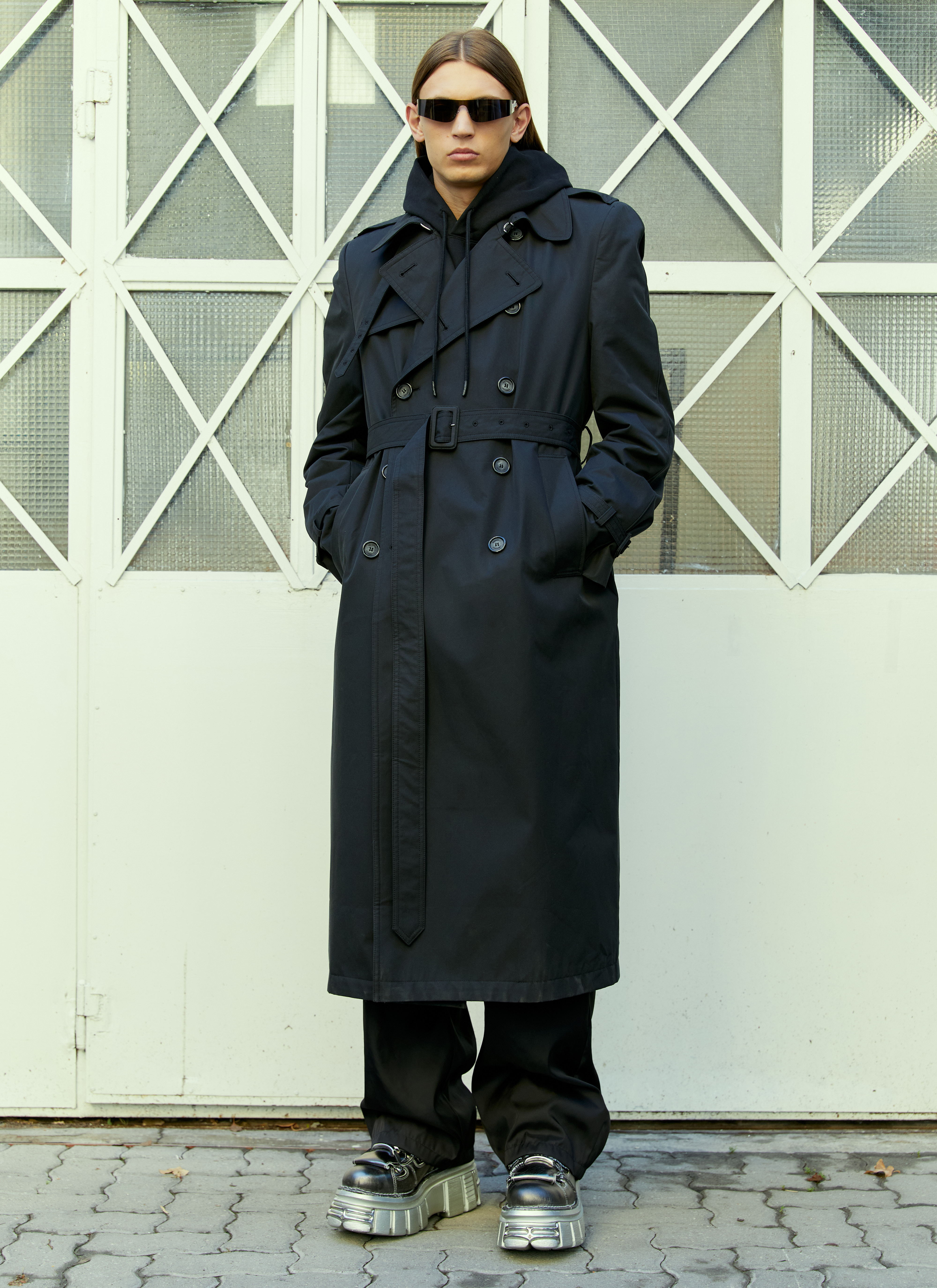VTMNTS Men's' Tailored Trench Coat in Black | LN-CC®